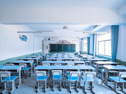 蒲城学生教室