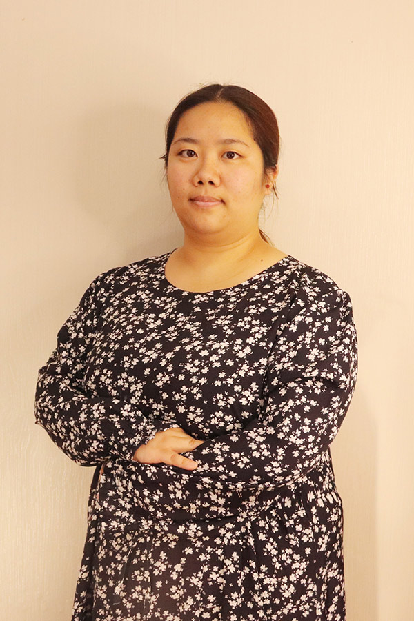 蒲城候洋  本科学历，优秀班主任